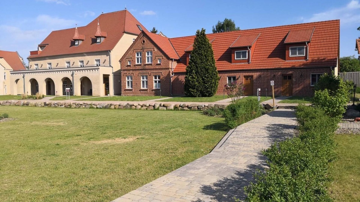 Stolpe House | 3 Zimmer Maisonetteappartement mit Eigenem Eingang ,96 m², 2-6 Personen, 1 Schla