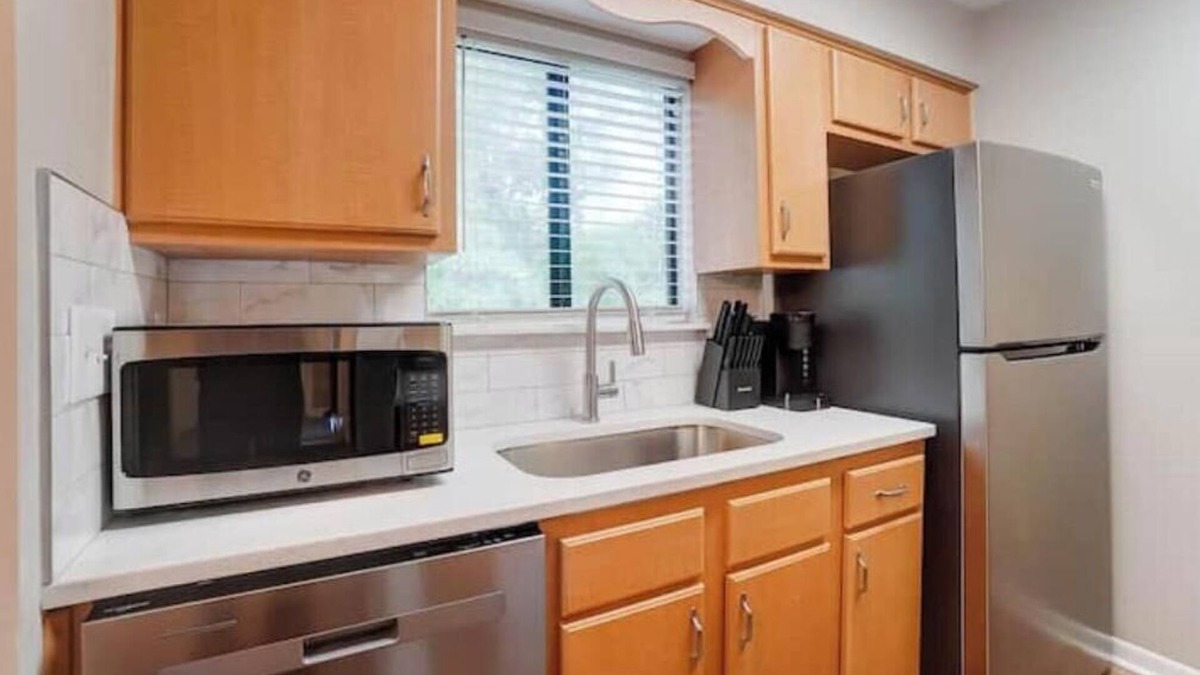 McAlpine House | 30+ Day Stay - South Charlotte Condo #3