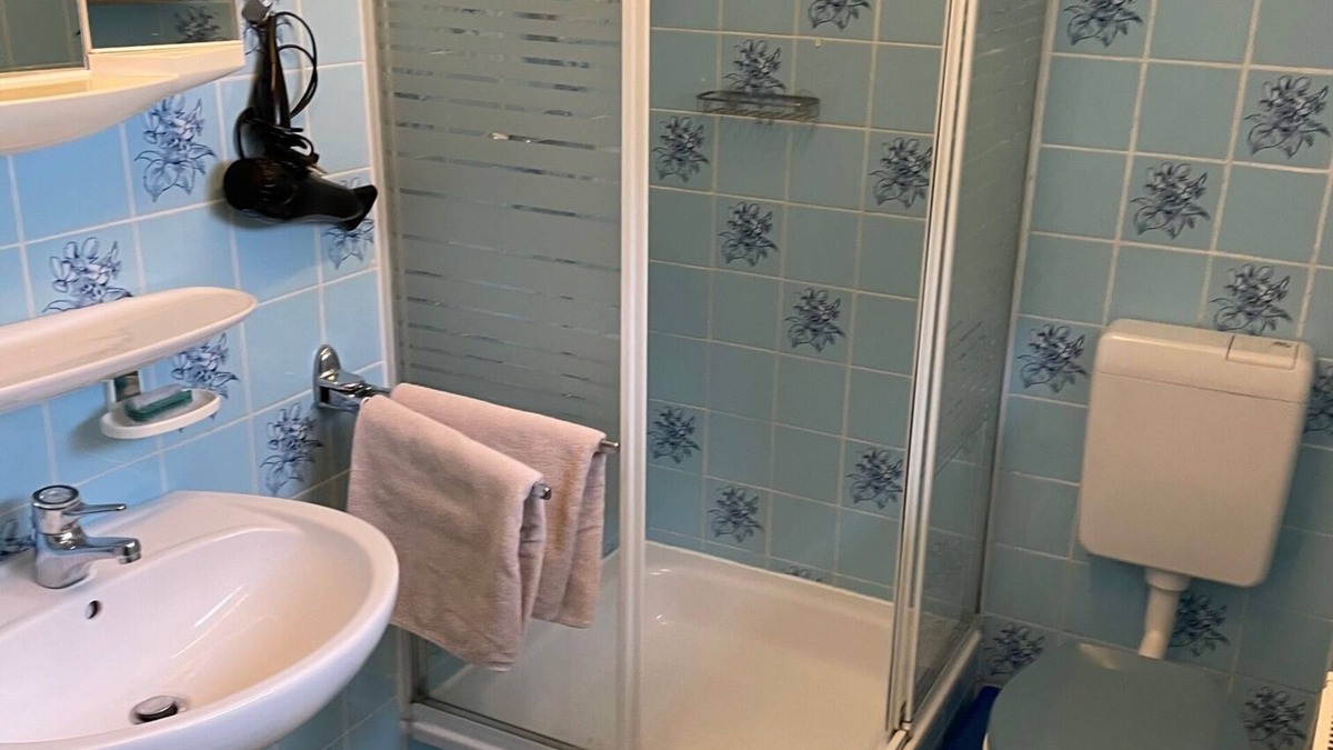 Glienicke/Nordbahn House | 30 minutes to the city center of Berlin