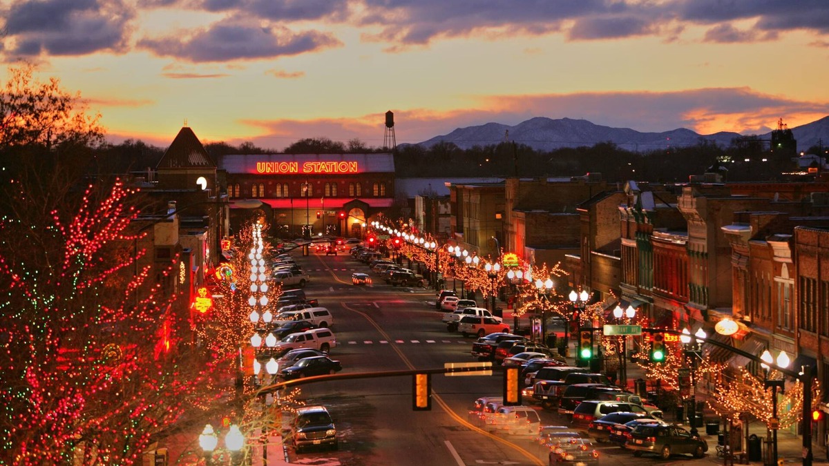Ogden House | 30% OFF PROMO! East Ogden Dream, Newly Built, BBQ, Patio, Views, Dedicated Spa!