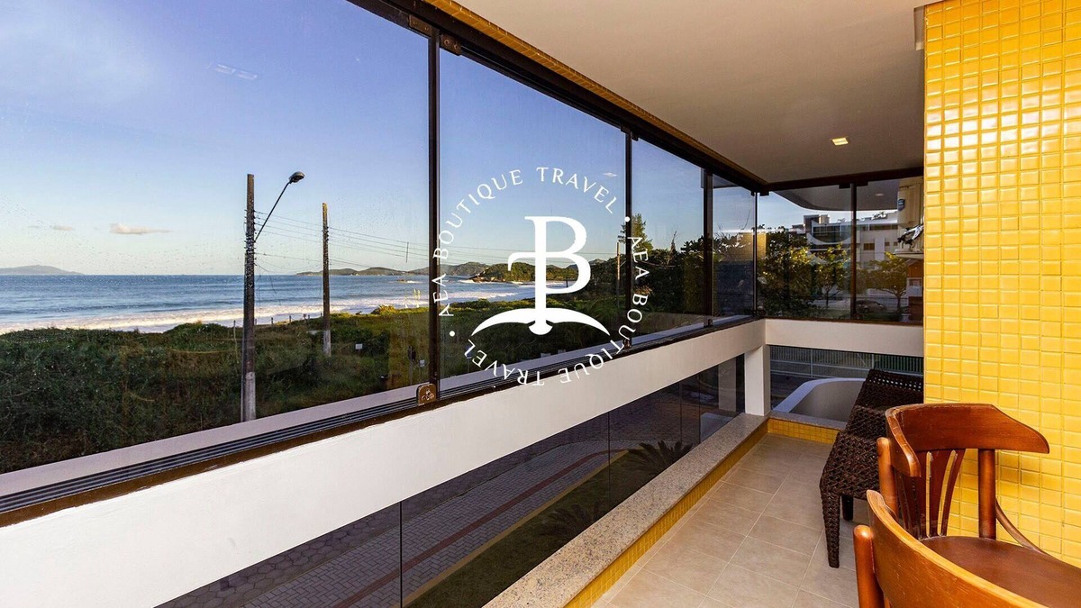 Quatro Ilhas Apartment | 30 seconds from the beach - Luxury on your vacation