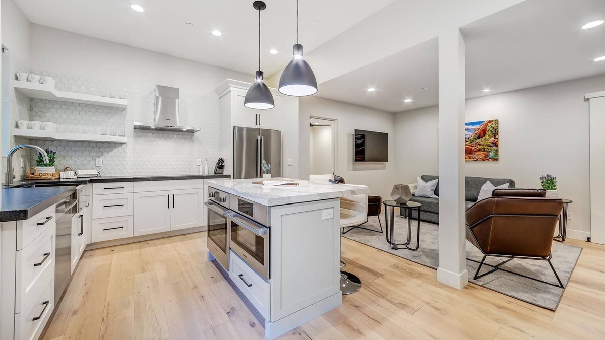 Zion National Park South Entrance House | 300 LaFave-Luxury Home at Zion: Bridge Mountain