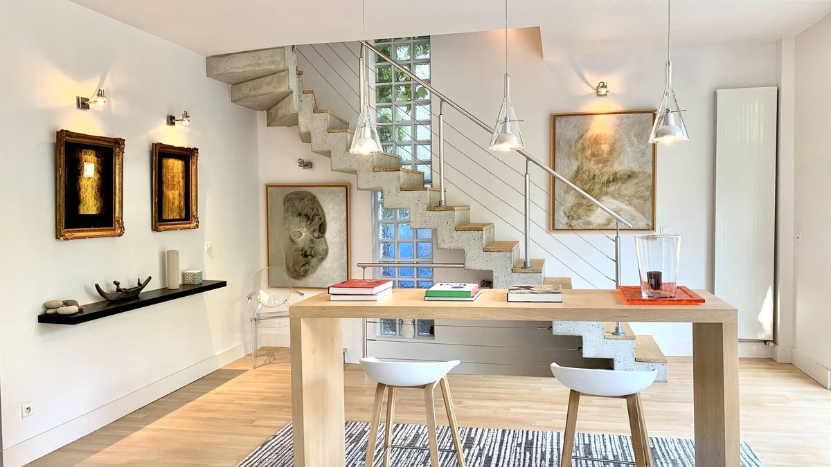 Tours House | 300 m2 family home with garden and swimming pool, in the center of Tours