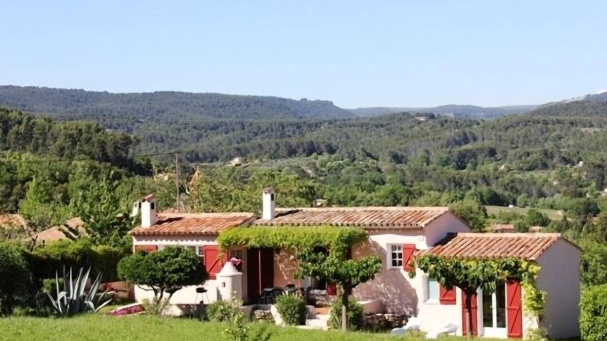 Flayosc Villa | 300 metres away from Flayosc, a Provençal house surrounded by vast greenery