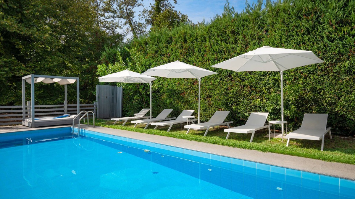 Olympiada Apartment | 300m from Olympiada Beach with a shared pool