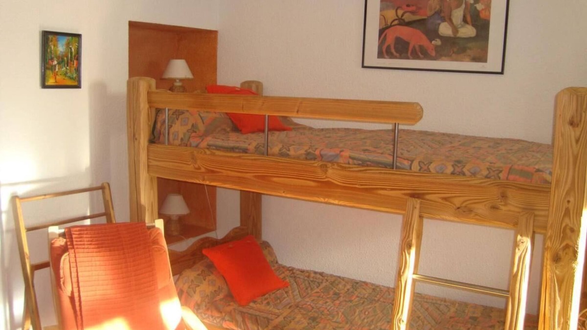 Areches Apartment | 300m from ski slopes, 2nd floor, parking, tv, 53m², Arêches-Beaufort