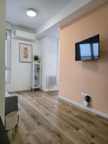 Plaine des Bouchers Apartment | 304 - Studio avec terrasse refait à neuf