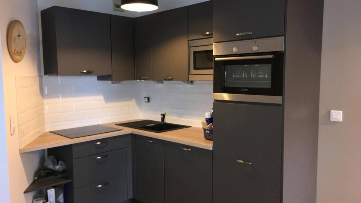 Eaux-Bonnes Apartment | 30m from ski slopes, 3rd floor, view ski slopes, balcony, tv, 55m², Gourette