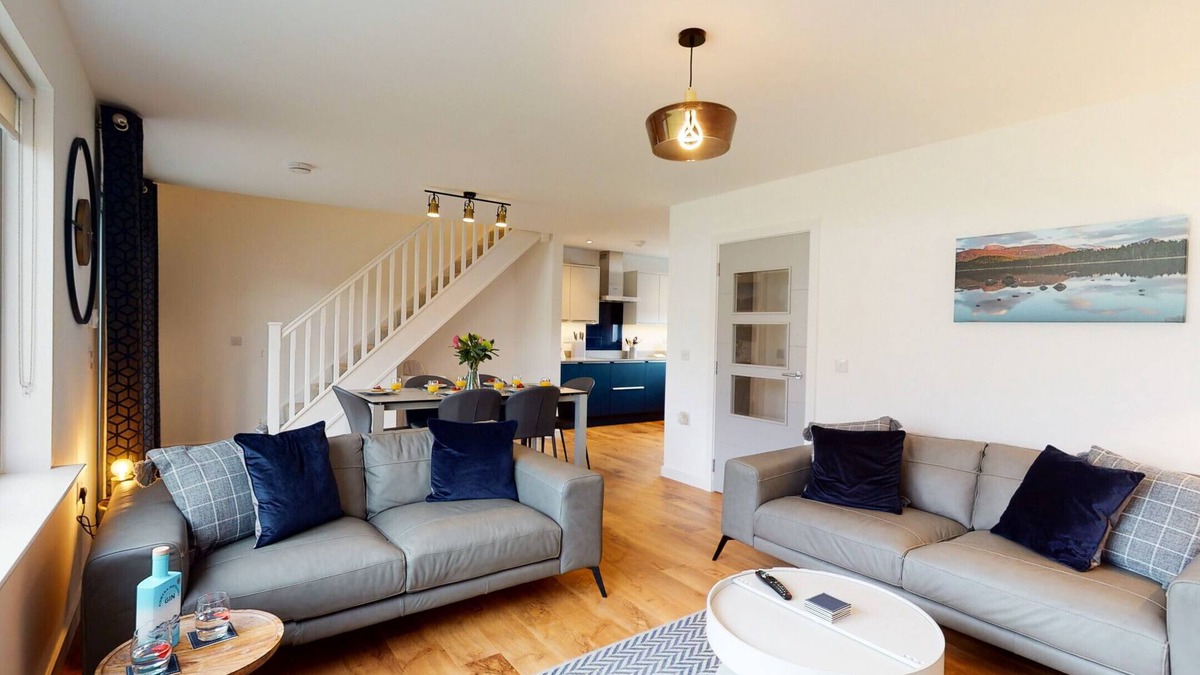 Aviemore House | 31 Caledonia Place - stylish Aviemore home