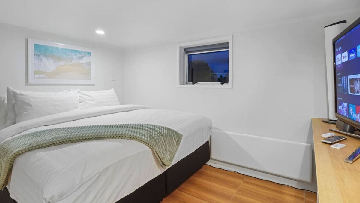 Henderson Apartment | 31 Rangeview Road, Sunnyvale, Auckland 0612