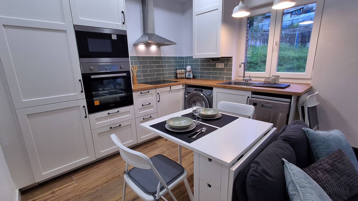 Langreo Apartment | 33A03 Apto para 4 pax en Langreo