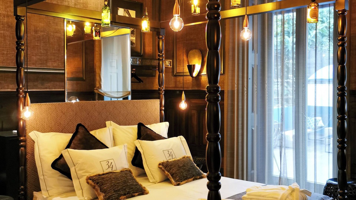 Setubal House | 34 Guest House