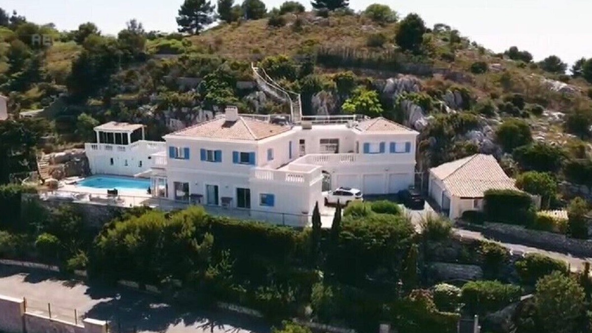 La Turbie House | 350m2 House - 5 BR – heated pool – quiet surroundings