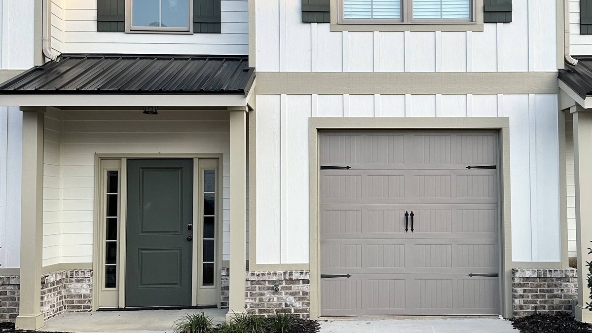 Adel House | 3BD 2.5BATH TOWNHOME NEAR VALDOSTA