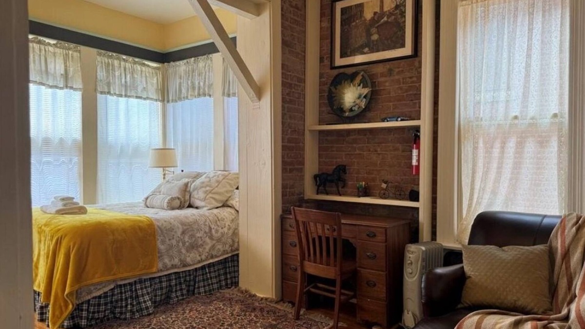 St. Joseph Apartment | 3bdr Apartment in Museum Hill - #3