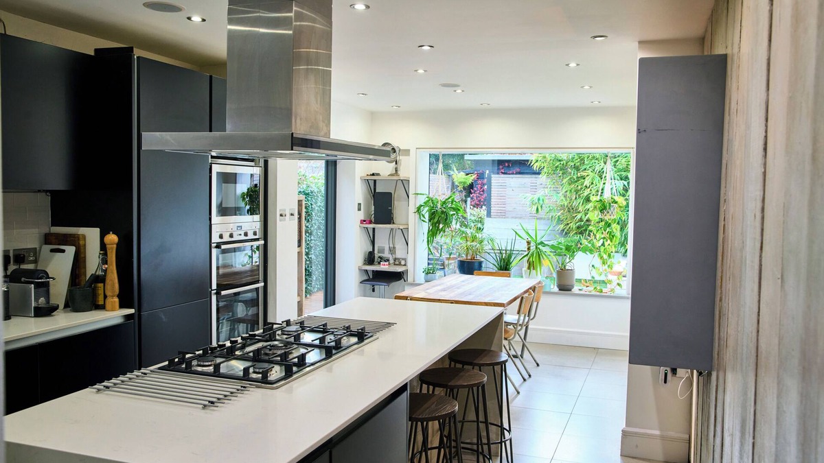 Bruce Grove House | 3bed mod Victorian Conversion + sun Filled Garden