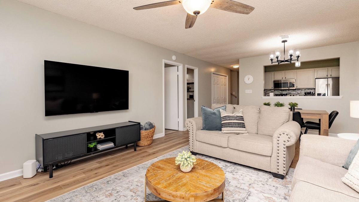 Warner Robins House | 3BR 3Bath Townhome | Pet Friendly