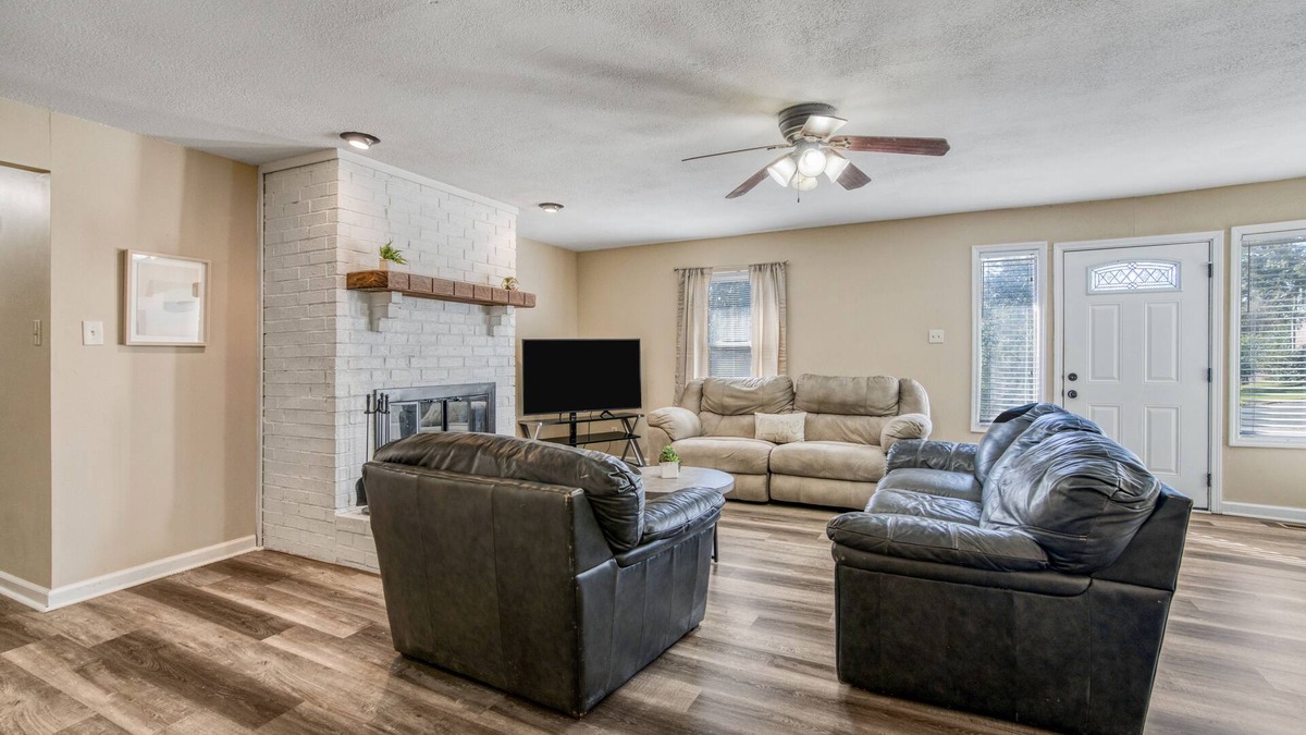 Sherwood House | 3BR Beautiful & Spacious Home