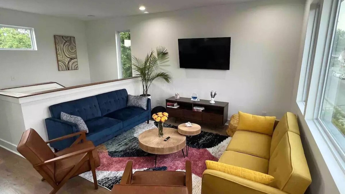 McFerrin Park House | 3BR East Nashville Rooftop Near Dining & Nightlife