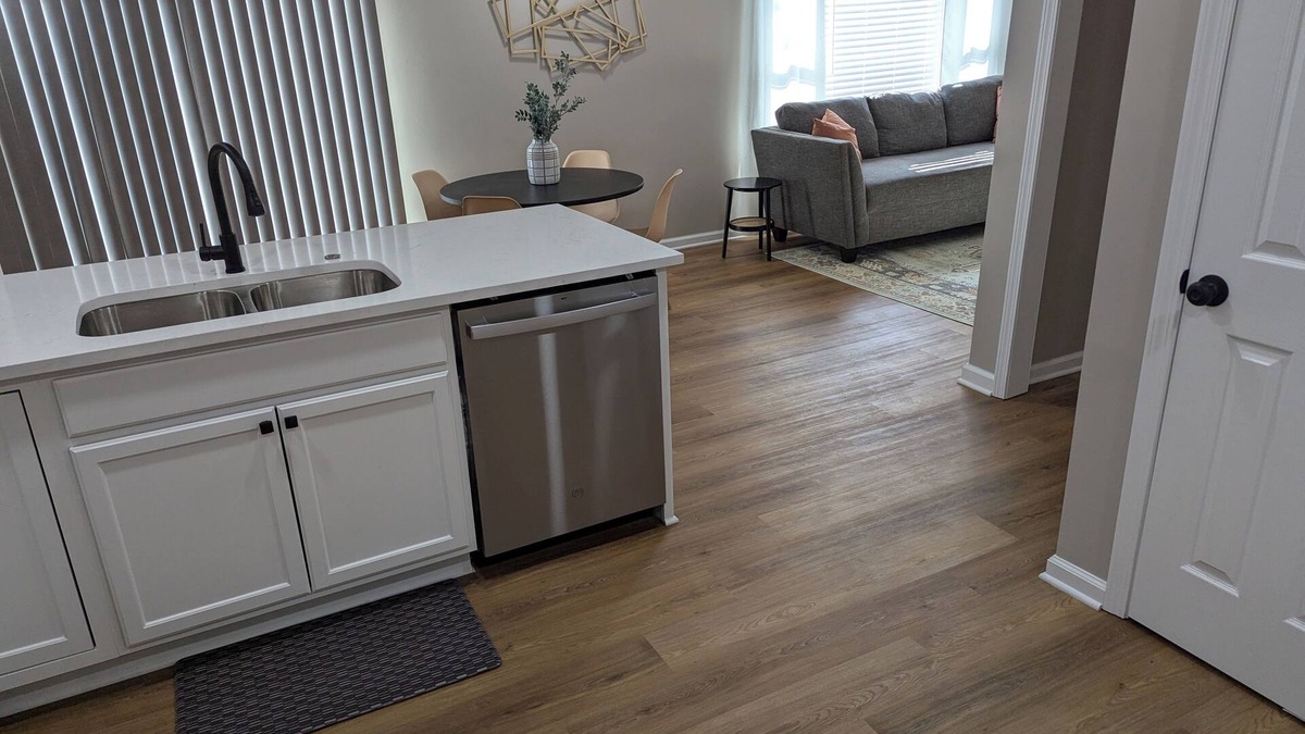 Kansas City House | 3BR Family Home nr Royals&Chiefs Stadium w/fenced yardnn