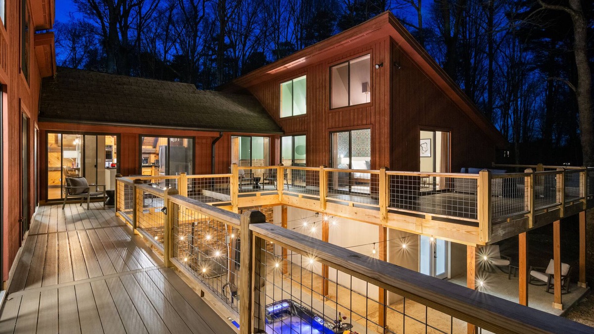 Skyland House | 3BR Home near Asheville. 15 min from Biltmore