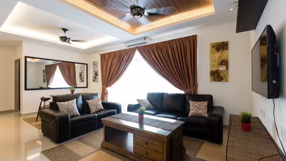 Presint 15 Apartment | 3BR Palm Armada Residence. Free Parking and Netflix