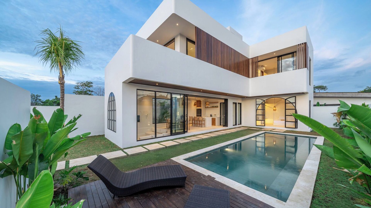 Uluwatu Villa | 3BR Villa in Central Uluwatu – Walk to Beach