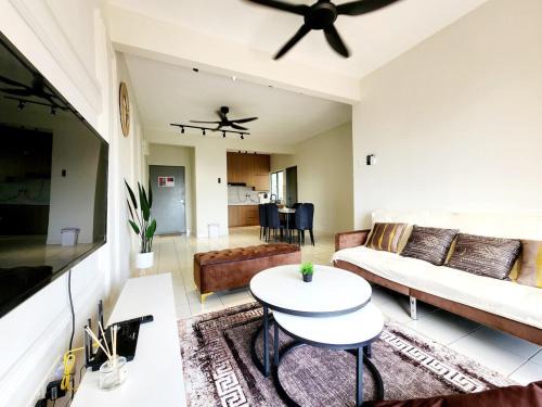 Bukit Serindit Apartment | 3km to Jonker Street Malacca B1010