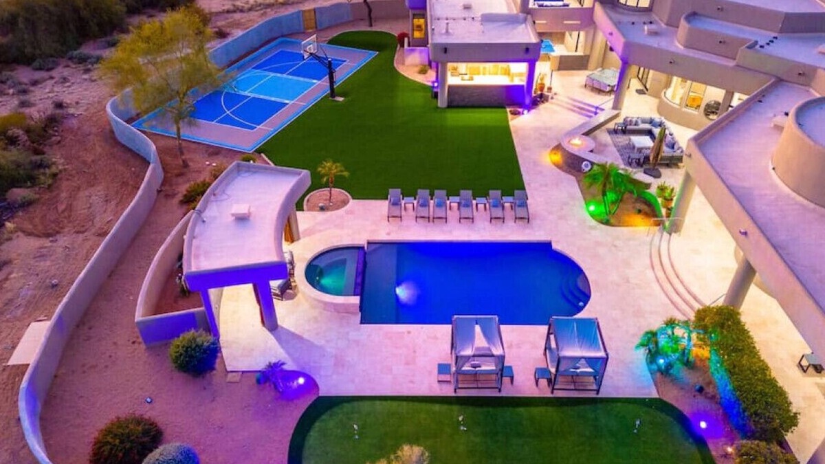 North Scottsdale Villa | 4.5 Million Mouth Watering Millionaire Mansion+Gym+SportCourt+Putting Grn+Casita