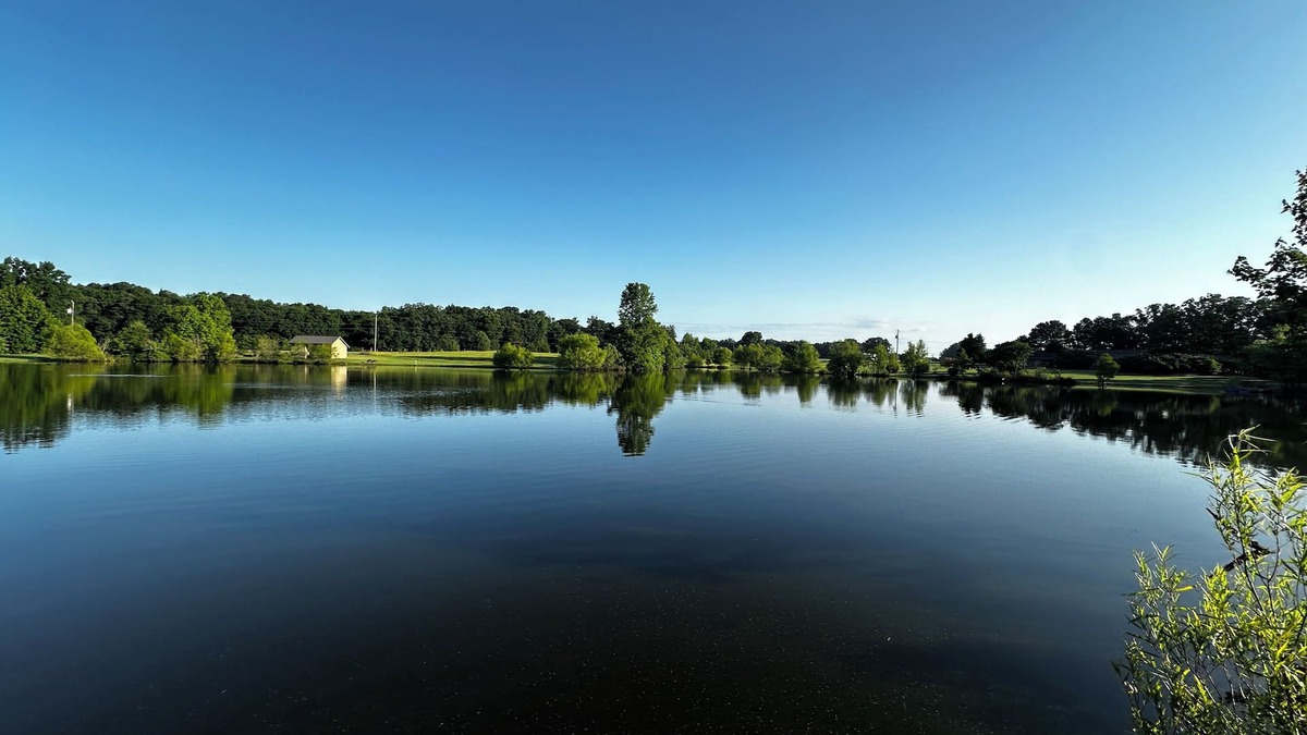 Union County House | 4 Acre Lake on 24 Acres Close to Charlotte ~ Eagleview Venue!