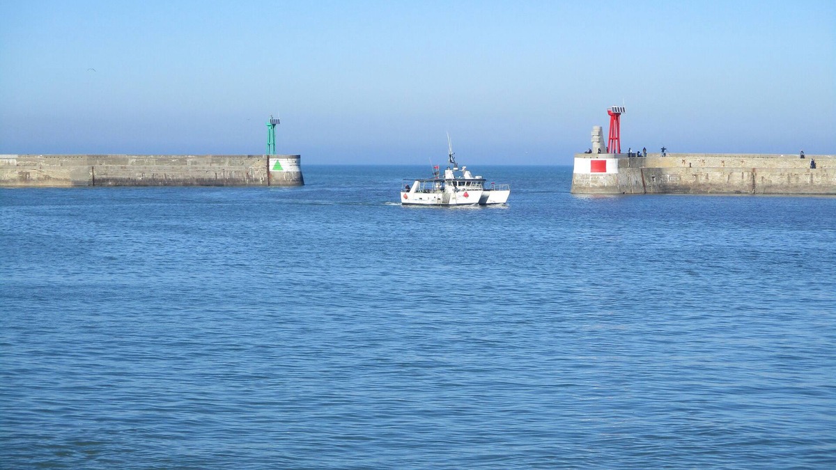 Port-en-Bessin-Huppain Apartment | 4 * apartment exceptional sea view Normandy landing beaches France