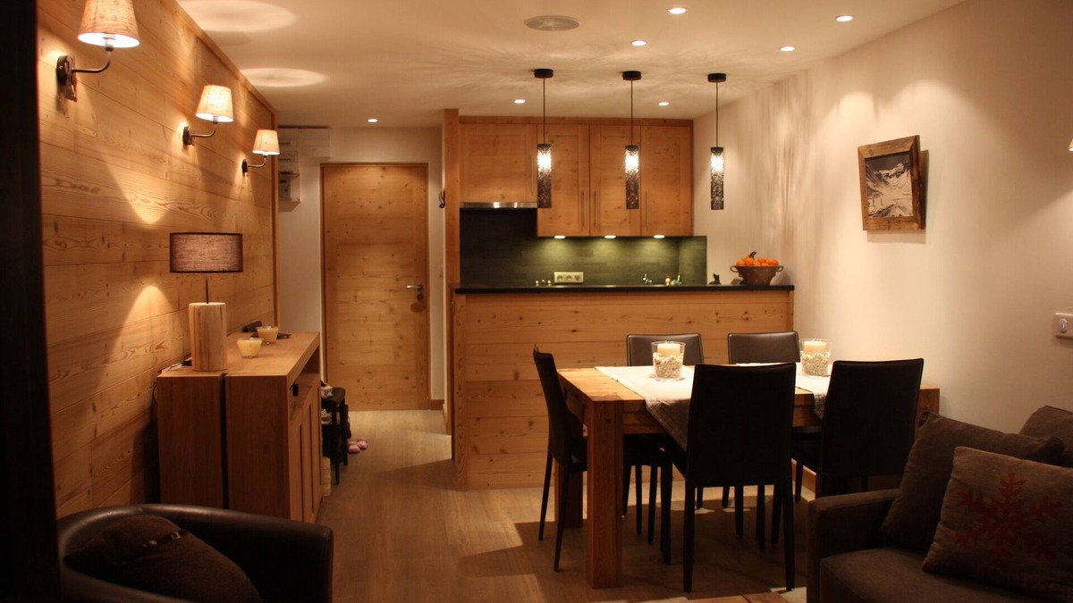 Val Claret Apartment | 4 * apt at the foot of the slopes (2150m), 2 balconies, 2 TVs, bedroom and bathroom speakers