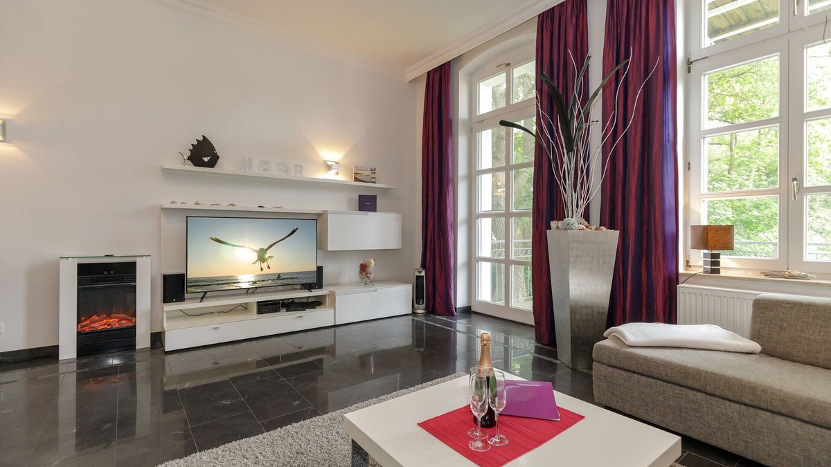 Rerik Apartment | 4 Außergewöhnliches Wohnambiente - Grand Belle Etage im Gutsschloss