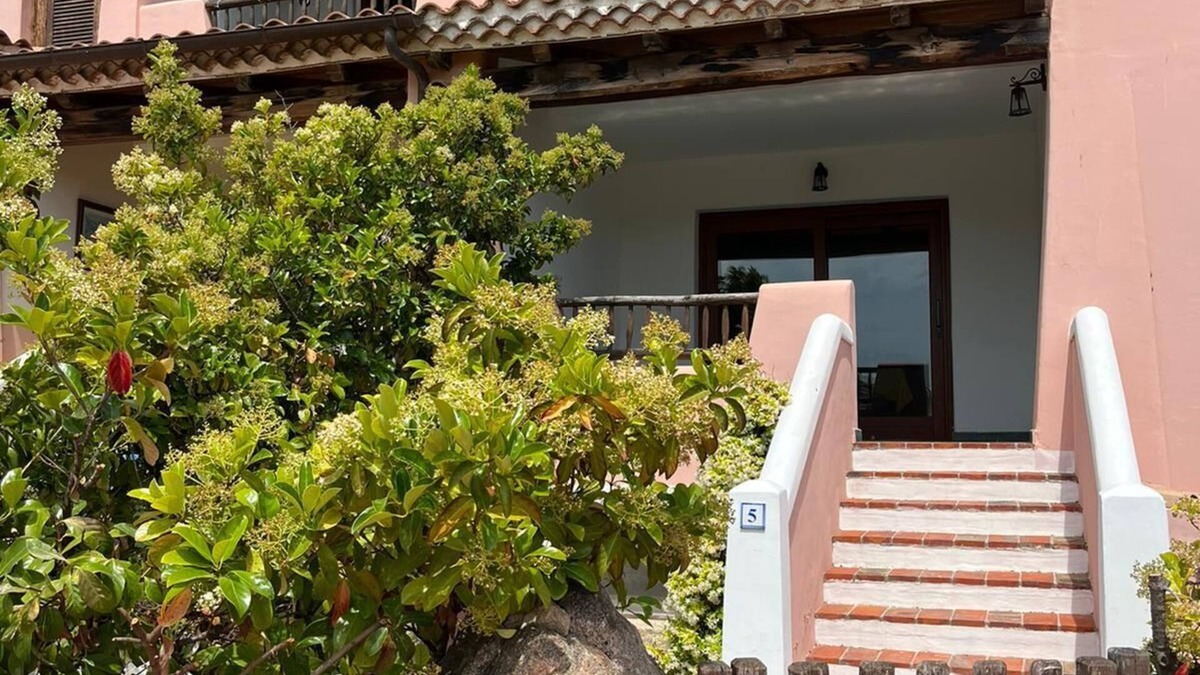 Vaccileddi House | 4 bedroom private vacation home in vaccileddi porto san paolo