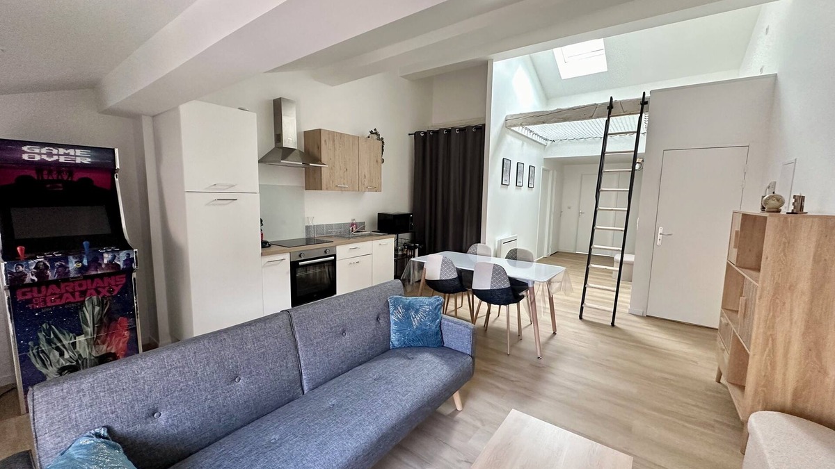 Sauxillanges Apartment | 4-bed family apartment with hanging net and arcade terminal