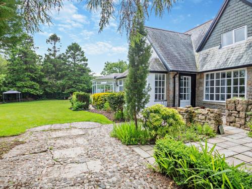 Llanddona House | 4 Bed in Beaumaris 94501