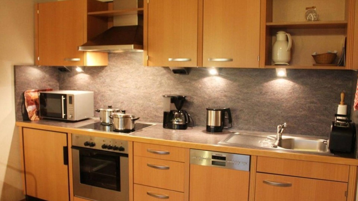 Blankenheim Apartment | 4-bed vacation apartment (type 1-A) with terrace - Ferienwohnungen Bertram,