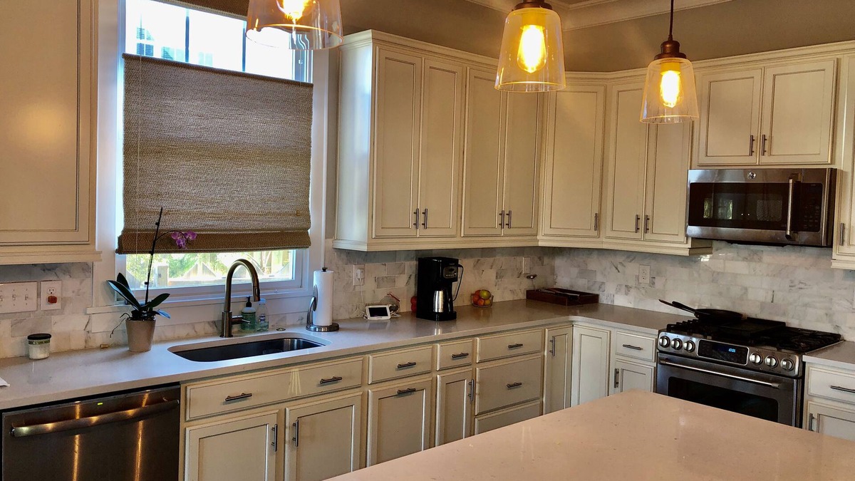 Cherry House | 4 Bedroom/ 3.5 bath Home 1.3 miles from Center City Charlotte
