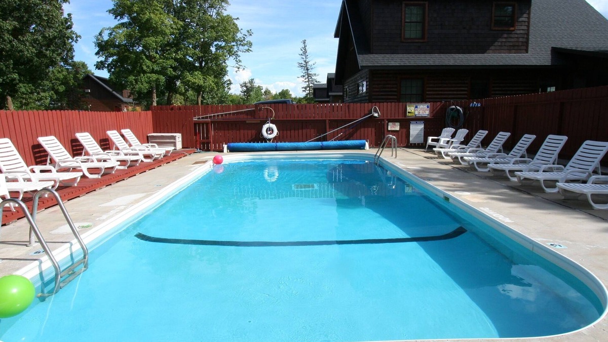 Bemidji House | 4 Bedroom/3 Bath Home located on Blackduck Lake at White Birch Resort