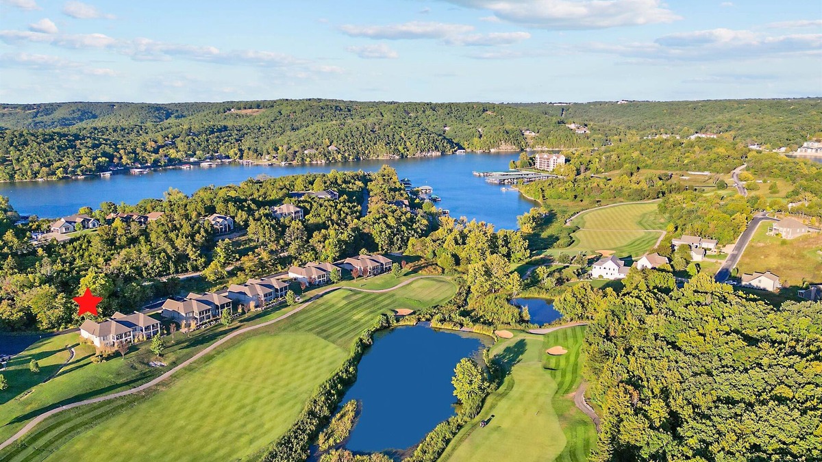 Camdenton House | 4 Bedroom/3 Bath Home on Fairway at Old Kinderhook Golf Resort + Next to Pool!