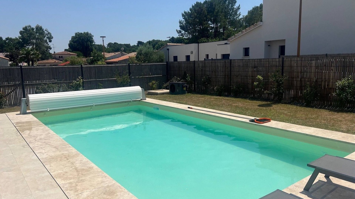 Saint-Augustin Villa | 4 bedroom + 4 bathroom Villa (15) with a pool & jacuzzi with tennis & petanque
