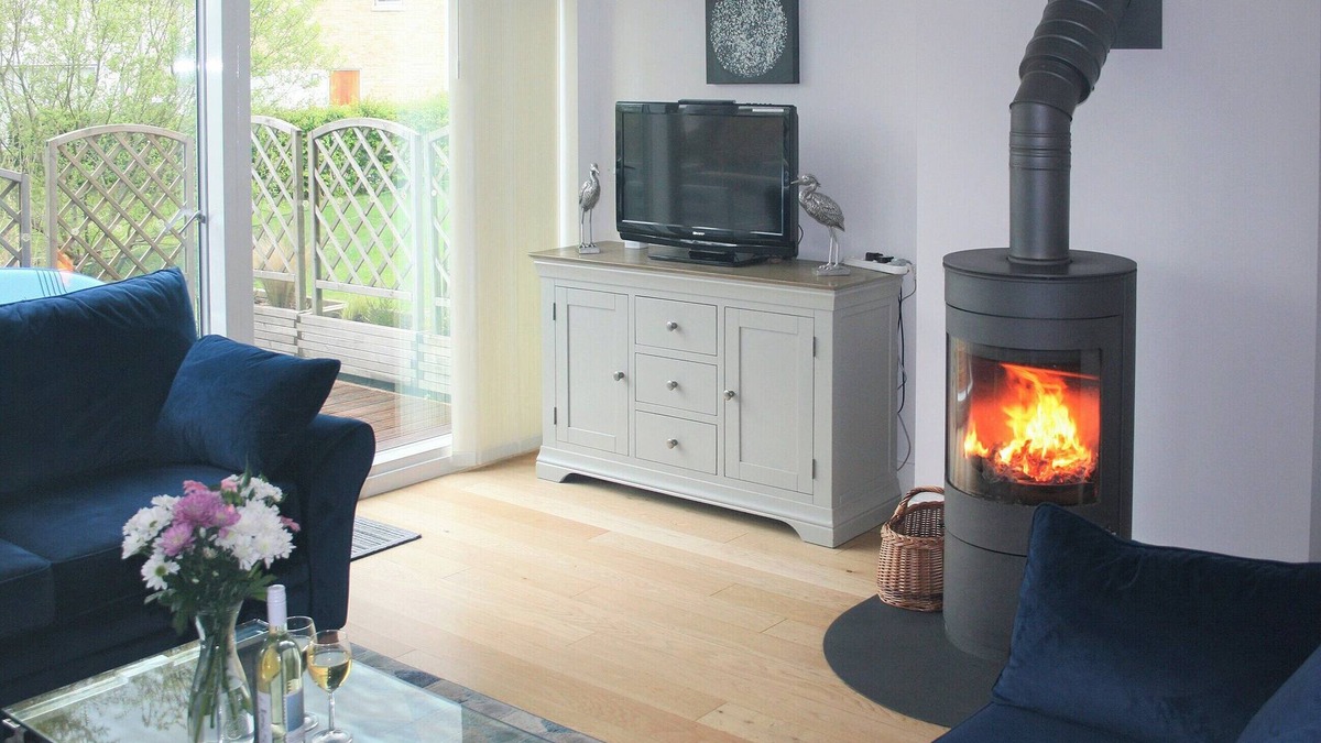 Laverton Cottage | 4 bedroom accommodation in Somerford Keynes