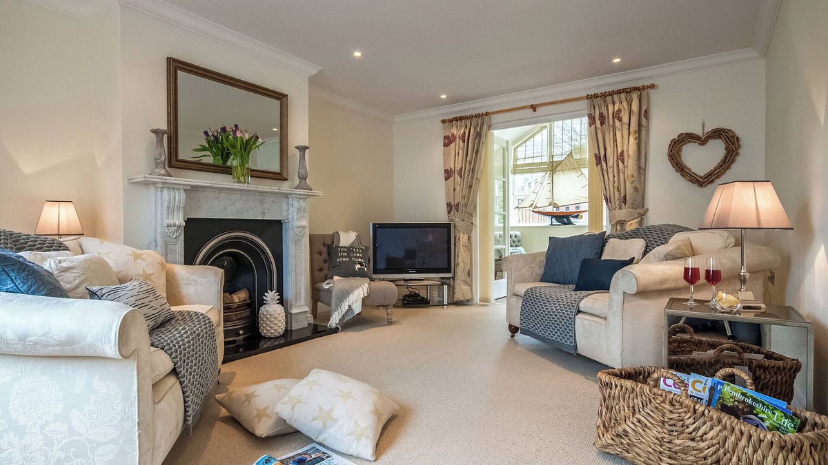 Little Haven Cottage | 4 bedroom accommodation in Little Haven