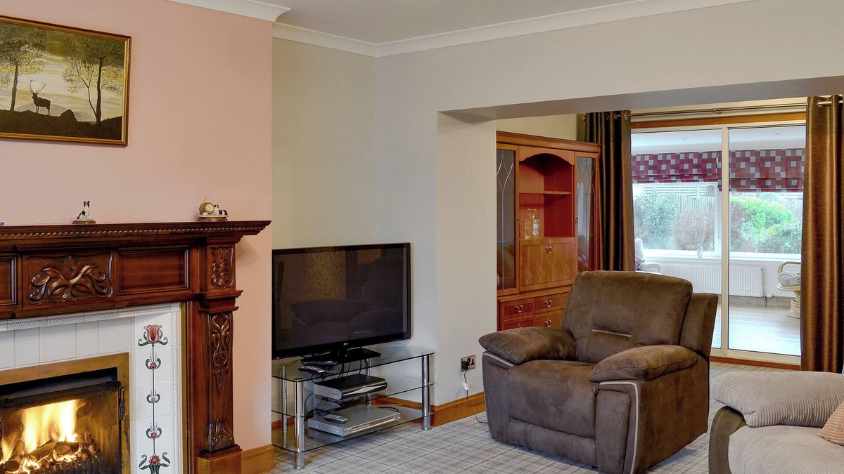 Stranraer Cottage | 4 bedroom accommodation in Stranraer