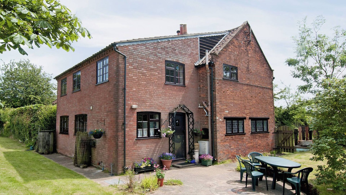 Sudbourne Cottage | 4 bedroom accommodation in Sudbourne, near Orford