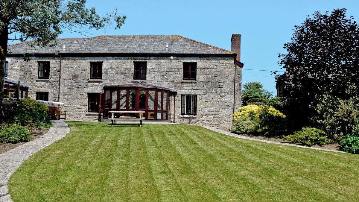 Boscundle Cottage | 4 bedroom accommodation in St Blazey, near Par