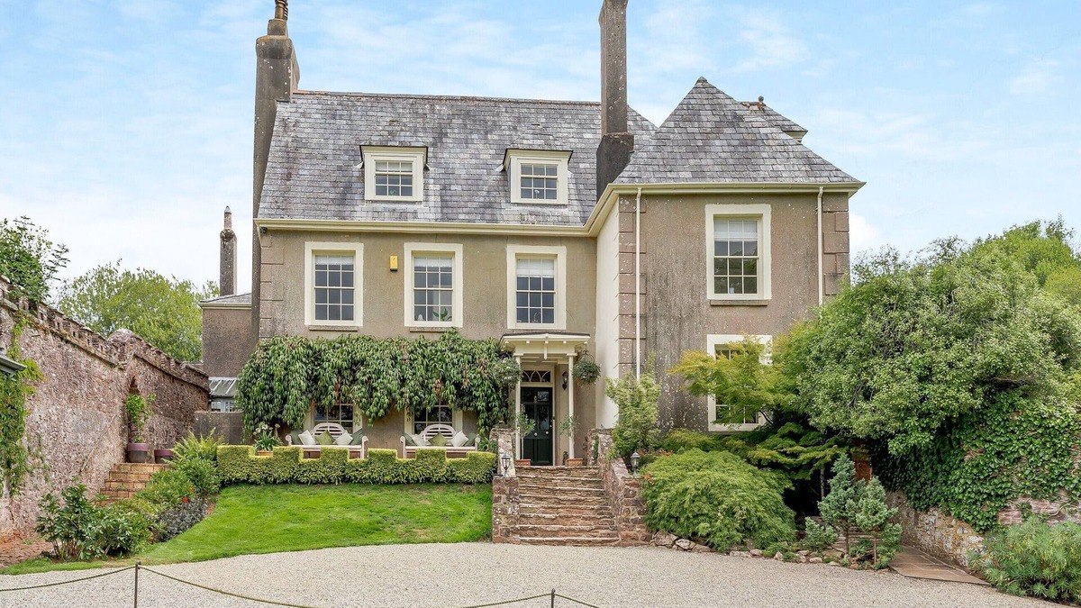 Paignton Cottage | 4 bedroom accommodation in Blagdon, near Paignton