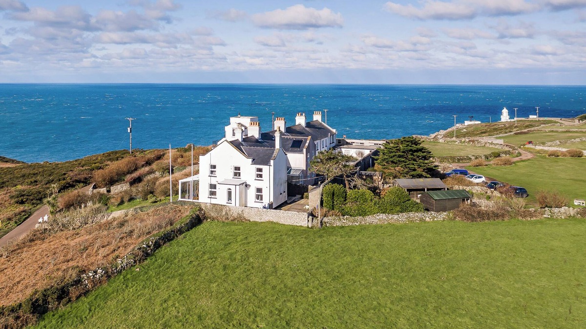 Lower Boscaswell Cottage | 4 bedroom accommodation in Penzance