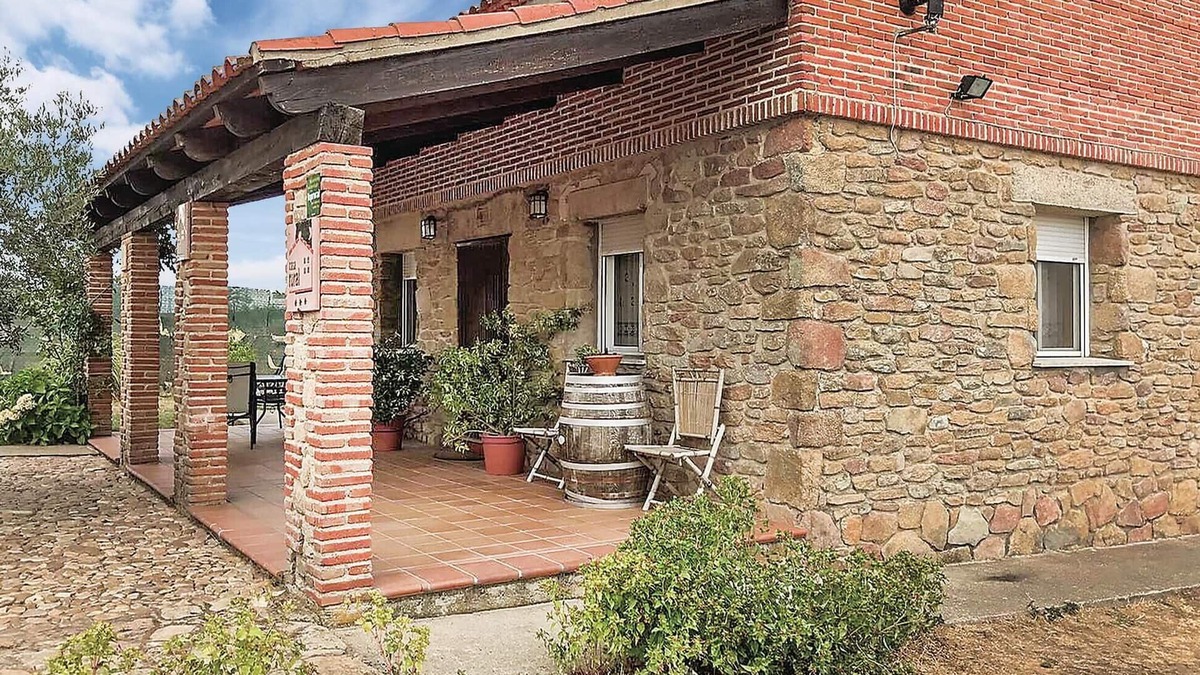 Masueco House | 4 bedroom amazing home in Masueco