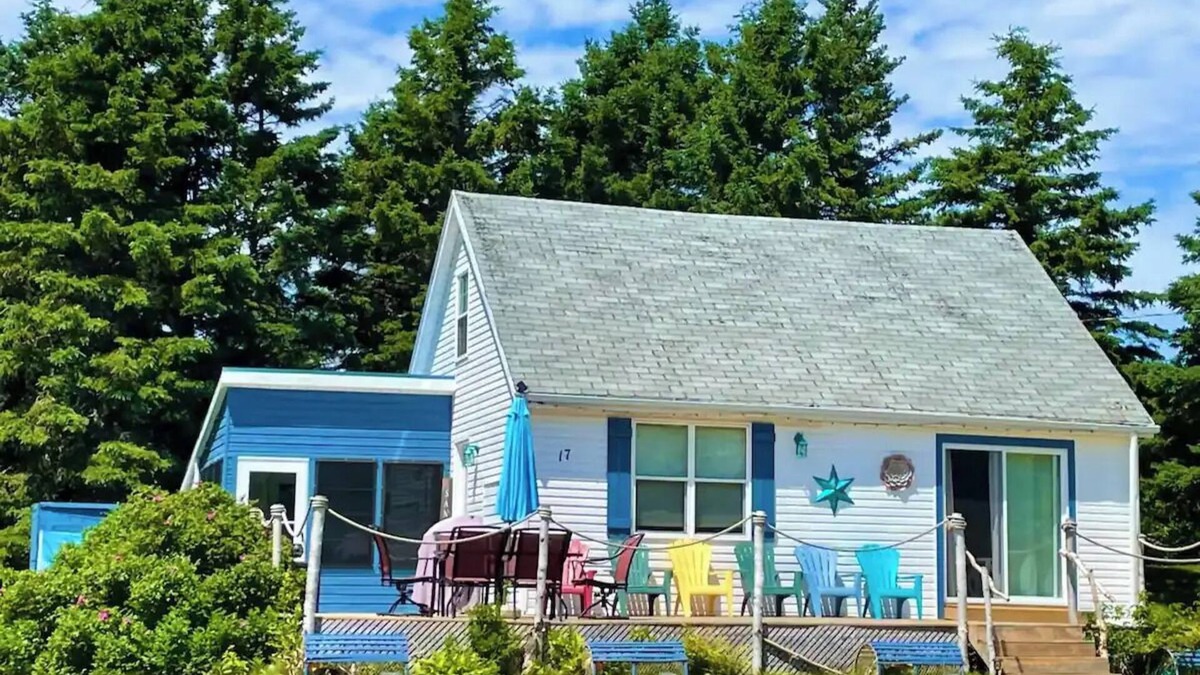 Savage Harbour Cottage | 4 bedroom cozy beach house. Large private yard, short walk to the beach!